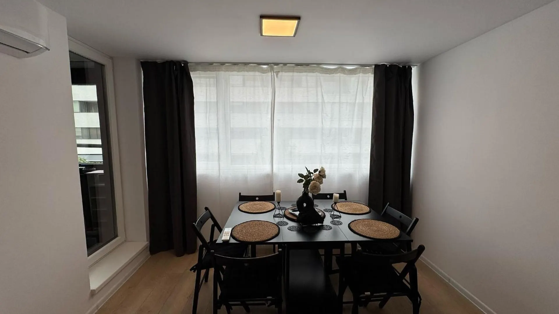 Apartment Resort Vibes In Bucharest Atria 2Br Pool Parking